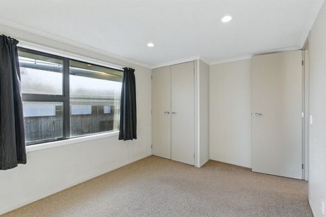 Photo of property in 30 Eruini Street, Waikanae Beach, Waikanae, 5036