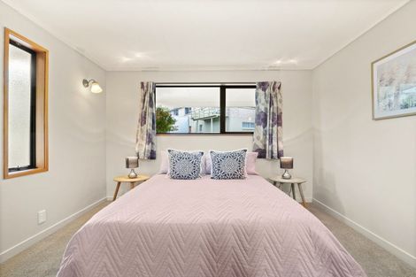 Photo of property in 2d&c Renfrew Street, Balaclava, Dunedin, 9011
