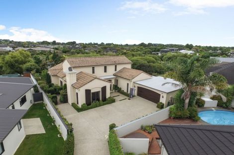 Photo of property in 35 The Esplanade, Huntington, Hamilton, 3210