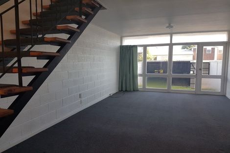 Photo of property in 4/66 Golf Road, Mount Maunganui, 3116