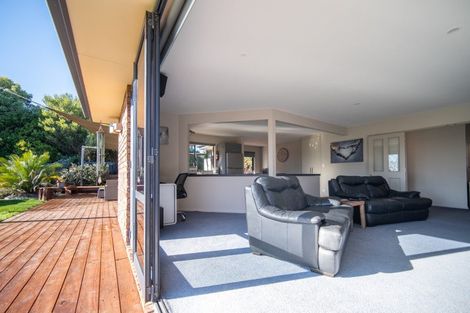 Photo of property in 109 Totara View Road, Wakefield, 7095