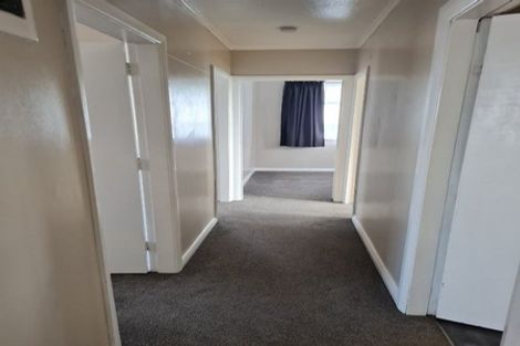 Photo of property in 614f1- Fergusson Drive, Trentham, Upper Hutt, 5018