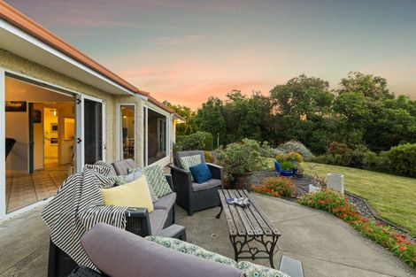 Photo of property in 132 Lane Road, Havelock North, 4130