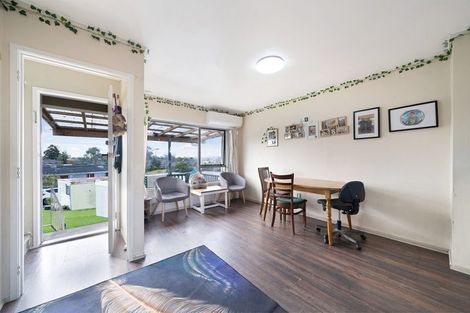 Photo of property in 3/24 Copley Street, New Lynn, Auckland, 0600