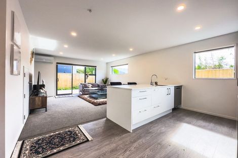 Photo of property in 6/17 Frederick Street, Waltham, Christchurch, 8011