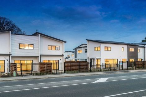 Photo of property in 11/69 Suva Street, Upper Riccarton, Christchurch, 8041