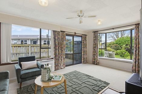 Photo of property in 38 Rimu Street, Waikanae, 5036