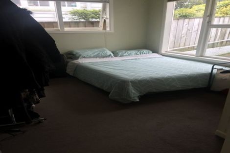 Photo of property in 18 Putnam Street, Northland, Wellington, 6012