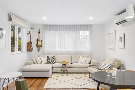 Photo of property in 13 Helena Street, Massey, Auckland, 0614