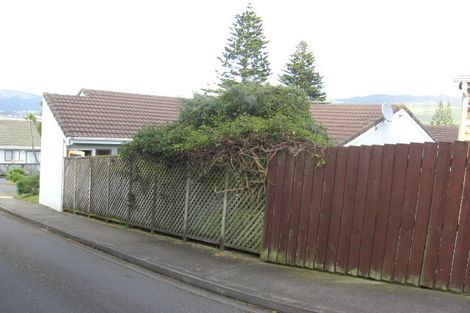 Photo of property in 9/77 Waiuta Street, Titahi Bay, Porirua, 5022