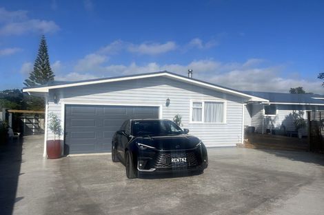 Photo of property in 40 Beaumaris Crescent, Ascot Park, Porirua, 5024