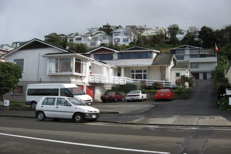 Photo of property in 78c Queens Drive, Lyall Bay, Wellington, 6022