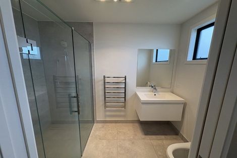 Photo of property in 115 Wairau Road, Oakura, 4314