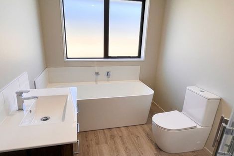 Photo of property in 17 Navarra Road, Halswell, Christchurch, 8025