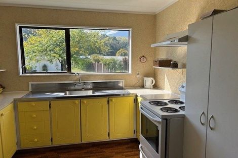 Photo of property in 1 Emme Allan Road, Kawerau, 3127