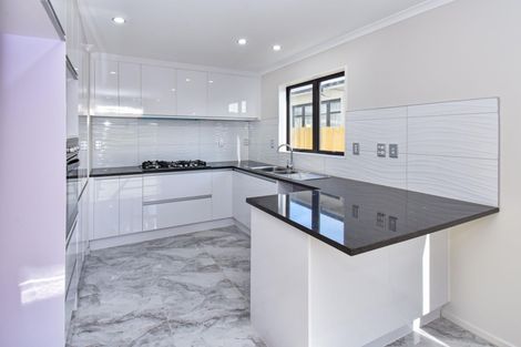 Photo of property in 8 Cambridge Road, Manurewa, Auckland, 2102