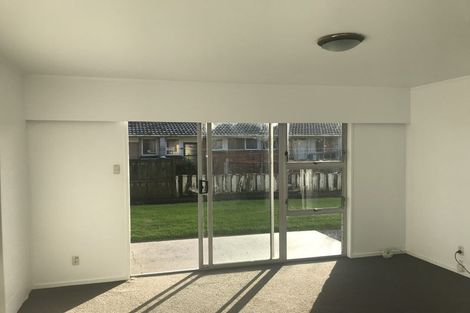 Photo of property in 12 Margaret Road, Papatoetoe, Auckland, 2025