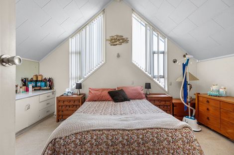 Photo of property in 357 Maunganui Road, Mount Maunganui, 3116
