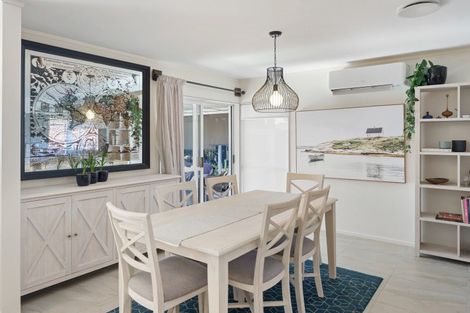 Photo of property in 71 Cedar Drive, Paraparaumu Beach, Paraparaumu, 5032