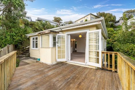 Photo of property in 3 Vautier Avenue, Wadestown, Wellington, 6012