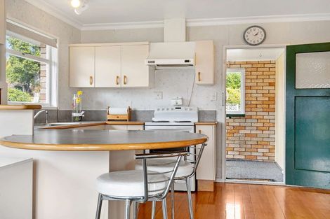 Photo of property in 80 Sutherland Road, Brookfield, Tauranga, 3110