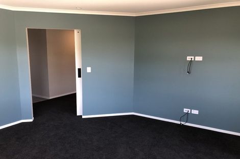 Photo of property in 5 Roma Way, Waitarere, 5510