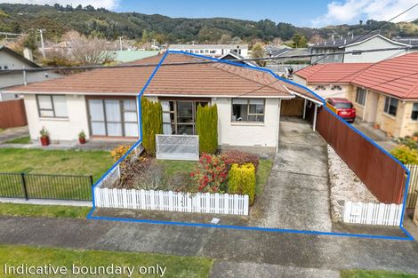 Photo of property in 48f2- Kowhai Avenue, Ebdentown, Upper Hutt, 5018