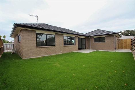 Photo of property in 9u3 Heath Street, Saint Andrews, Hamilton, 3200