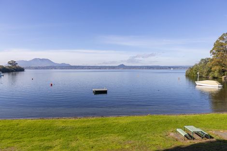Photo of property in 1/874 Acacia Bay Road, Acacia Bay, Taupo, 3330