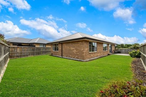 Photo of property in 28 Streamside Terrace, Kaiapoi, 7630