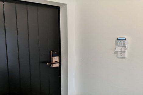 Photo of property in 9b Poruru Close, Papakura, 2110