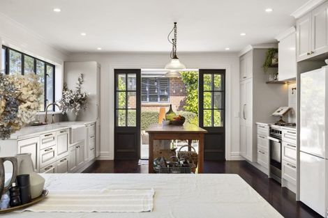 Photo of property in 350 Horokiwi Road, Horokiwi, Wellington, 5016