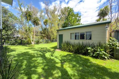 Photo of property in 86 Kon Tiki Road, Whiritoa, Whangamata, 3691