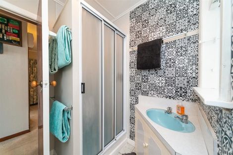 Photo of property in 10 Potaka Street, Marton, 4710