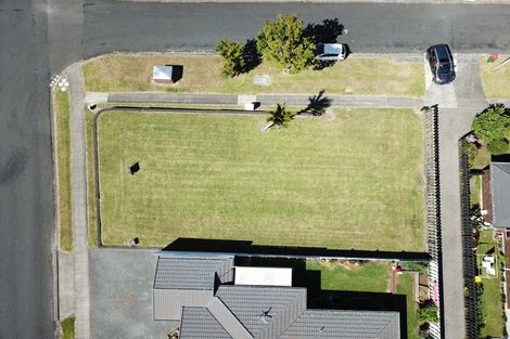 Photo of property in 1 Chaytor Street, Te Puke, 4410