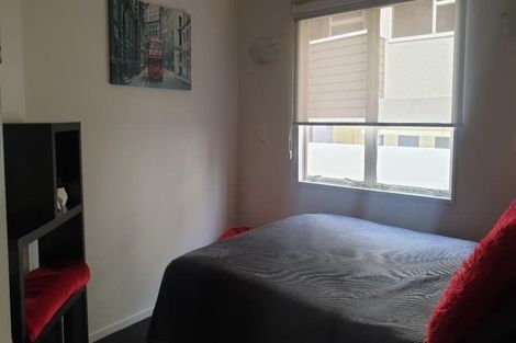 Photo of property in 45 Marine Parade, Mount Maunganui, 3116