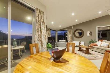 Photo of property in 3 Golf Road, Paraparaumu Beach, Paraparaumu, 5032