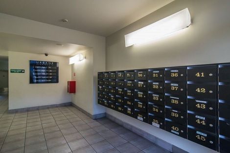 Photo of property in Urbane Apartments, 32/29 Webb Street, Mount Cook, Wellington, 6011