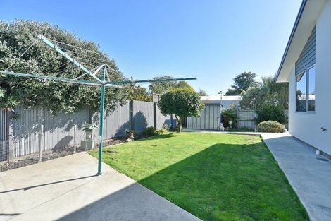 Photo of property in 2/62 Vivian Street, Burwood, Christchurch, 8083