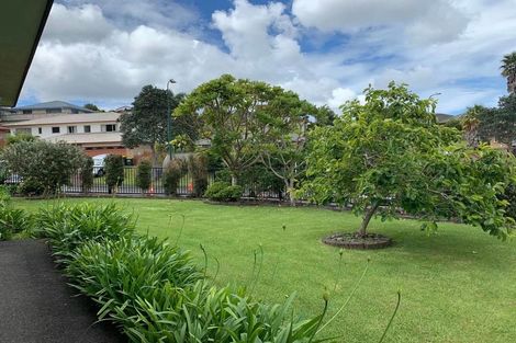 Photo of property in 1 San Carlo Court, Henderson, Auckland, 0612