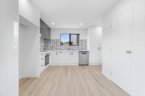 Photo of property in 15 Dreadon Road, Manurewa, Auckland, 2102