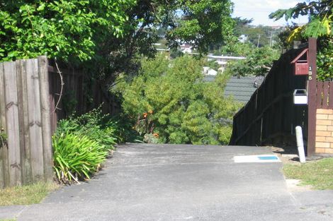Photo of property in 1/135 Oaktree Avenue, Browns Bay, Auckland, 0630