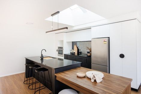 Photo of property in 68 Freedom Drive, Kelvin Grove, Palmerston North, 4414