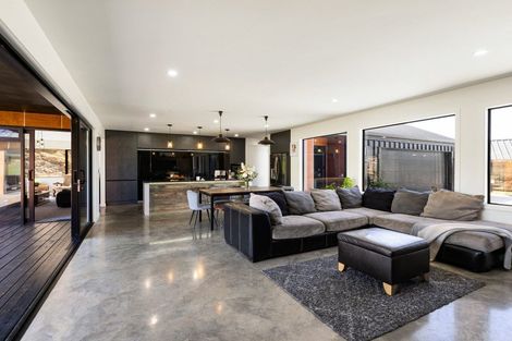 Photo of property in 22c Deseret Road, Temple View, Hamilton, 3218