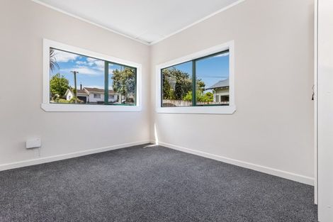 Photo of property in 10 James Road, Manurewa, Auckland, 2102
