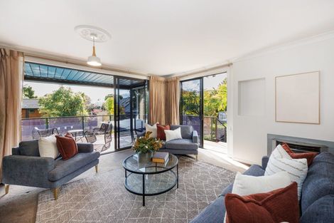 Photo of property in 23 Trent Avenue, Hokowhitu, Palmerston North, 4410