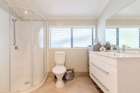 Photo of property in 14a Manly Street, Paraparaumu Beach, Paraparaumu, 5032