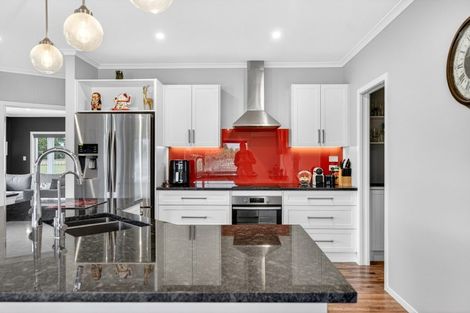 Photo of property in 32 Spencer Lane, Greytown, 5712