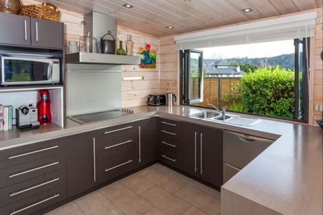 Photo of property in 32 Saint Andrews Drive, Pauanui, Hikuai, 3579