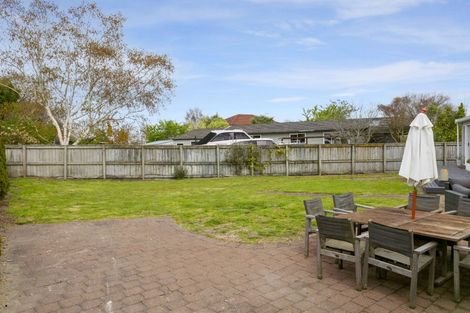 Photo of property in 4 Kathleen Place, Rainbow Point, Taupo, 3330